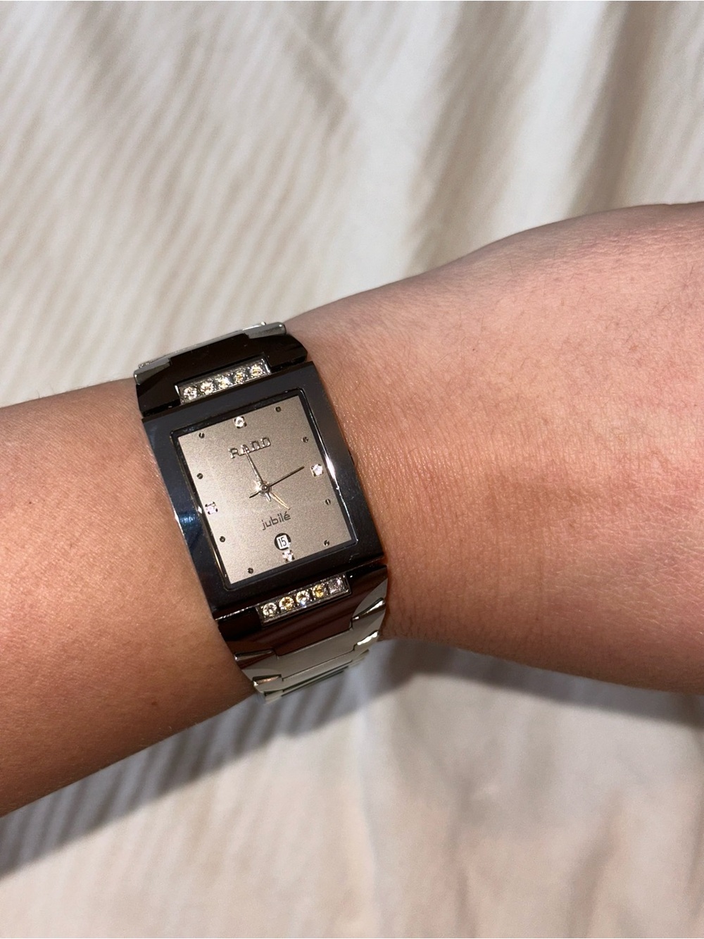 Authentic RADO Jubilé Diamond Watch – Excellent Condition - Picture 2 of 14